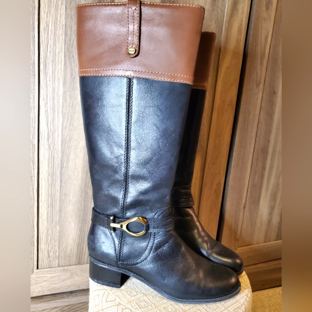 Leather tall boots size 6.5 😍